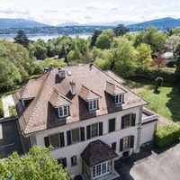 Villa in Switzerland, 1000 sq.m.
