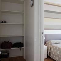 Apartment at the first line of the sea / lake, in the suburbs in Italy, Venice,  Venice, 97 sq.m.