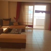 Квартира на второй линии моря/озера, в центре города в Турции, 115 кв.м.