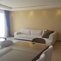 Flat in the city center, at the first line of the sea / lake in Turkey, 115 sq.m.