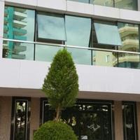 Квартира на второй линии моря/озера, в центре города в Турции, 110 кв.м.