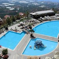 Апартаменты в центре города в Турции, 65 кв.м.