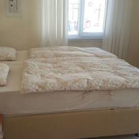 Квартира в центре города, на первой линии моря/озера в Турции, 110 кв.м.