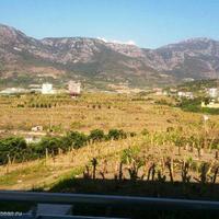 Квартира на второй линии моря/озера, в центре города в Турции, 65 кв.м.