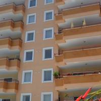 Flat at the second line of the sea / lake, in the city center in Turkey, 135 sq.m.