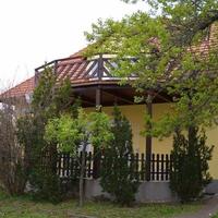 Дом на первой линии моря/озера в Венгрии, Хевеш, 150 кв.м.