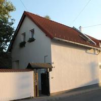 Дом в центре города в Венгрии, Хевеш, Балатон, 170 кв.м.