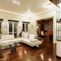 Квартира в центре города в Венгрии, Будапешт, 214 кв.м.