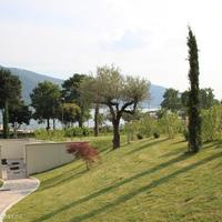 Villa at the first line of the sea / lake in Italy, Pienza, 113 sq.m.