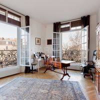 Flat in France, Paris, 234 sq.m.