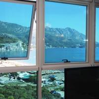 Квартира на первой линии моря/озера в Черногории, 69 кв.м.