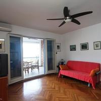 Квартира в центре города в Черногории, Будва, 42 кв.м.