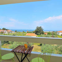 Townhouse at the second line of the sea / lake in Greece, Kassandreia, 130 sq.m.