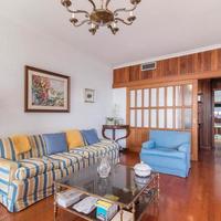 Flat in the city center in Spain, Canary Islands, Valsequillo de Gran Canaria, 210 sq.m.