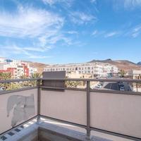 Apartment at the second line of the sea / lake in Spain, Canary Islands, Valsequillo de Gran Canaria, 100 sq.m.