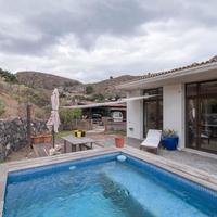 House in the suburbs in Spain, Canary Islands, Valsequillo de Gran Canaria, 206 sq.m.