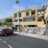 Townhouse in the suburbs in Spain, Canary Islands, Valsequillo de Gran Canaria, 135 sq.m.