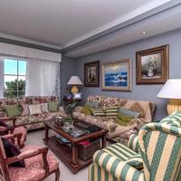 Chalet at the second line of the sea / lake in Spain, Canary Islands, Valsequillo de Gran Canaria, 330 sq.m.