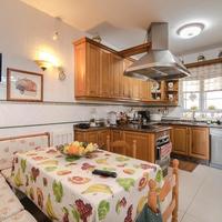 Chalet at the second line of the sea / lake in Spain, Canary Islands, Valsequillo de Gran Canaria, 330 sq.m.