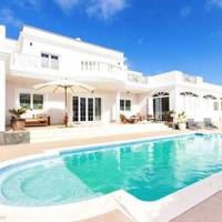 Дом в Испании, Каталония, Багур