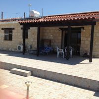 Bungalow in the village in Republic of Cyprus, Eparchia Pafou, 90 sq.m.