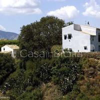 House in the suburbs in Italy, Palermo, 388 sq.m.