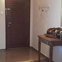 Апартаменты на первой линии моря/озера на Кипре, Лимасол, 125 кв.м.