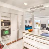 Villa at the second line of the sea / lake in Republic of Cyprus, Lemesou, 266 sq.m.