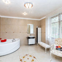 Дом на первой линии моря/озера в Латвии, Юрмала, Асари, 310 кв.м.