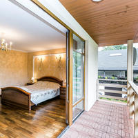 Дом на первой линии моря/озера в Латвии, Юрмала, Асари, 310 кв.м.