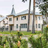 House at the second line of the sea / lake in Latvia, Jurmala, Majori, 416 sq.m.