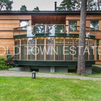 House at the first line of the sea / lake in Latvia, Jurmala, Lielupe, 669 sq.m.