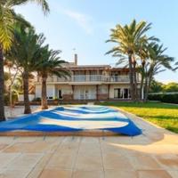Villa in Spain, Comunitat Valenciana, Alicante, 522 sq.m.