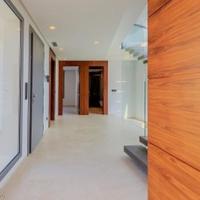 Villa in Spain, Comunitat Valenciana, Alicante, 380 sq.m.