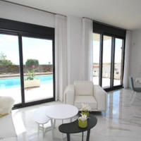 Villa in Spain, Comunitat Valenciana, Alicante, 155 sq.m.
