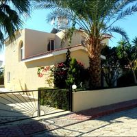 Villa at the seaside in Republic of Cyprus, Eparchia Pafou, 160 sq.m.