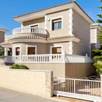 Townhouse in Spain, Comunitat Valenciana, Alicante, 90 sq.m.