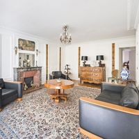 Flat in France, Paris, 170 sq.m.