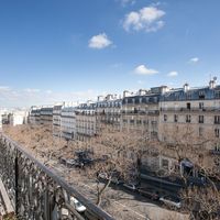 Flat in France, Paris, 286 sq.m.