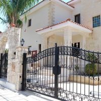 Villa at the seaside in Republic of Cyprus, Eparchia Pafou, 182 sq.m.