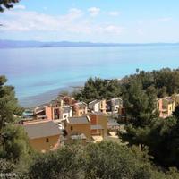 Таунхаус на первой линии моря/озера в Греции, Центральная Македония, 115 кв.м.