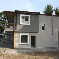 Townhouse at the first line of the sea / lake in Greece, Central Macedonia