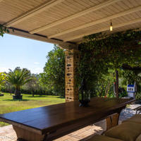 Шале на первой линии моря/озера в Греции, Центральная Македония, 350 кв.м.