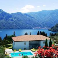 Апартаменты на второй линии моря/озера, в пригороде в Италии, Варезе, 78 кв.м.