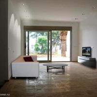 Apartment at the first line of the sea / lake in Spain, Balearic Islands, Palma, 135 sq.m.