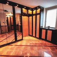 Апартаменты в центре города, на первой линии моря/озера в Италии, Варезе, 300 кв.м.