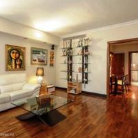 Apartment in the city center in Spain, Catalunya, La Bonanova, 99 sq.m.