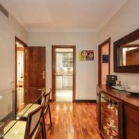 Apartment in the city center in Spain, Catalunya, La Bonanova, 99 sq.m.