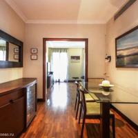 Apartment in the city center in Spain, Catalunya, La Bonanova, 99 sq.m.