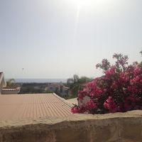 Bungalow at the seaside in Republic of Cyprus, Eparchia Pafou, 450 sq.m.